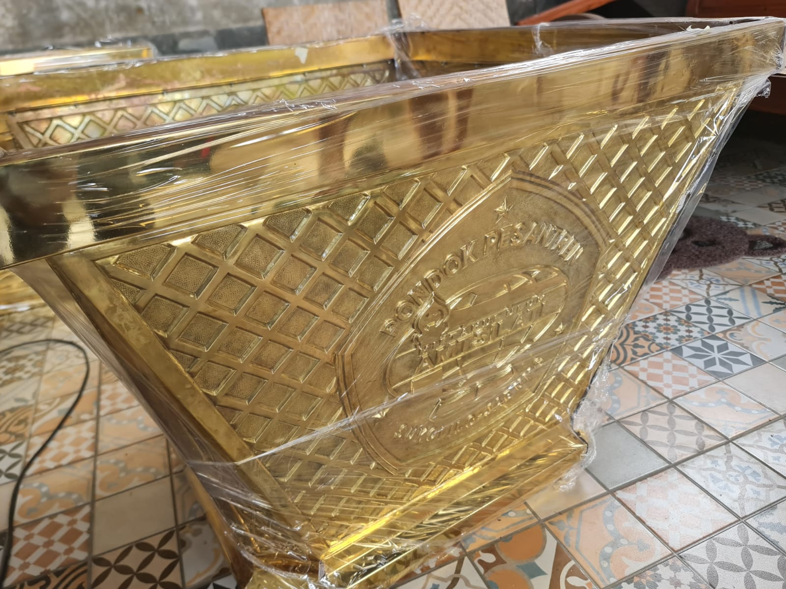 Kerajinan tembaga dan kuningan custom Boyolali
